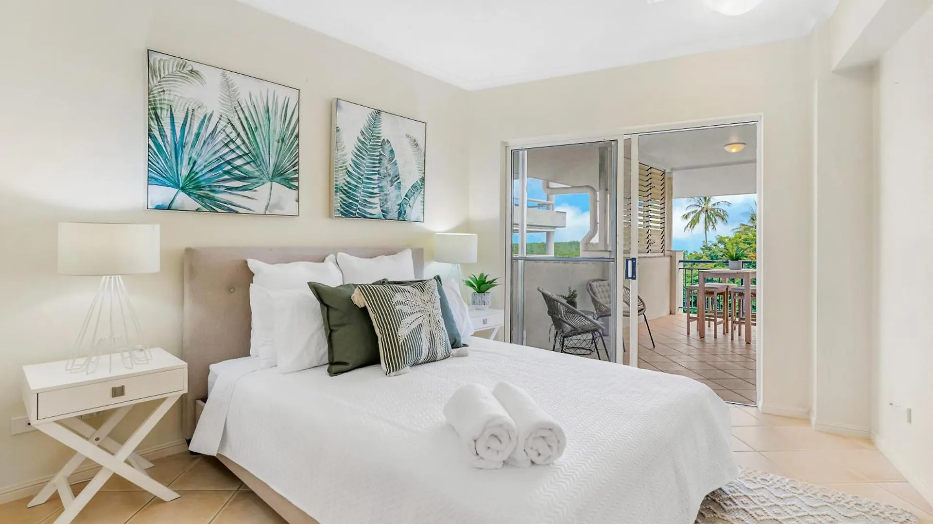 Water Views On The Esplanade Appartement Cairns Australië